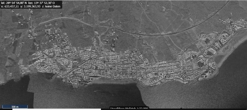 Name:  Luftbild aus ca. 500 m Hhe, Lanzarote Puerto del Carmen im Jahr 1990.jpg
Hits: 1163
Gre:  49,7 KB