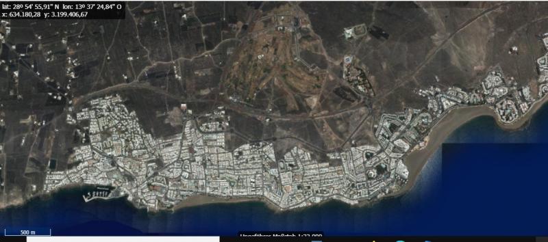 Name:  Luftbild aus ca. 500 m Hhe, Lanzarote Puerto del Carmen im Jahr 2020.jpg
Hits: 1134
Gre:  49,2 KB